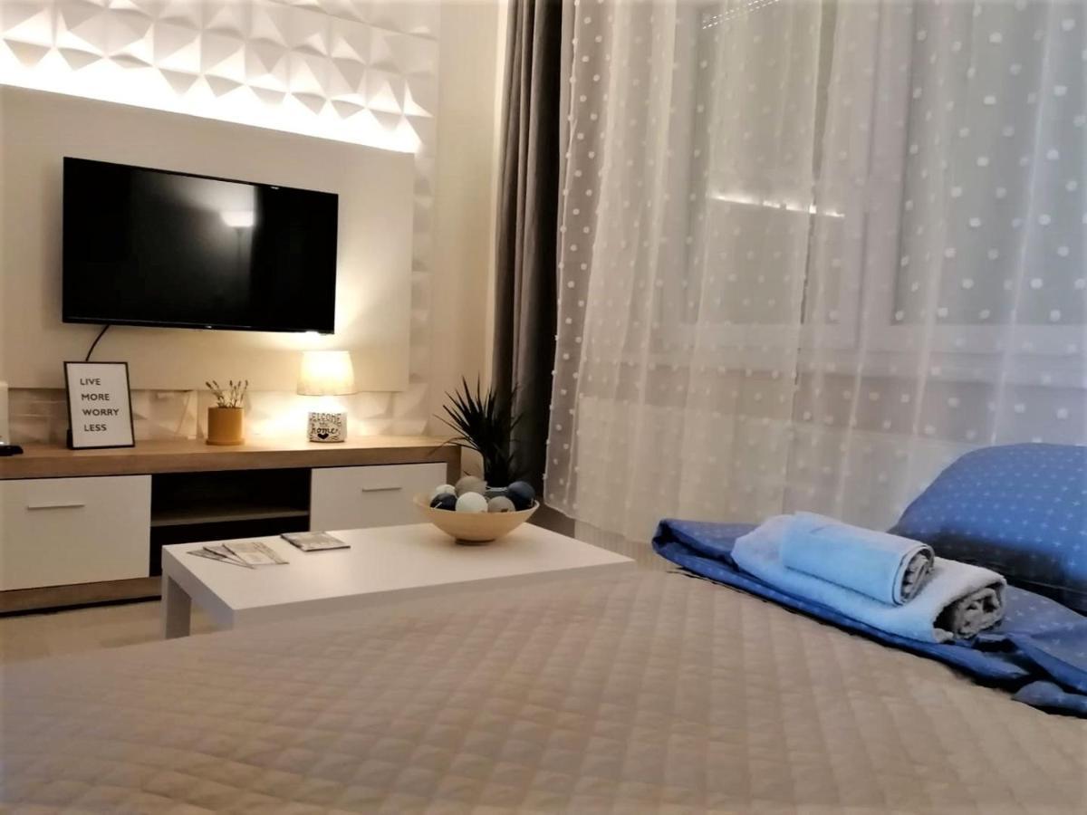 Sweet Central Apartment ,In The City Center Еґер Екстер'єр фото
