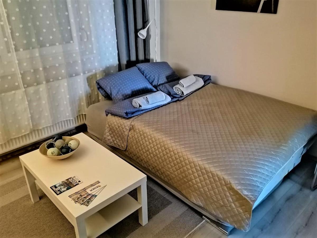 Sweet Central Apartment ,In The City Center Еґер Екстер'єр фото